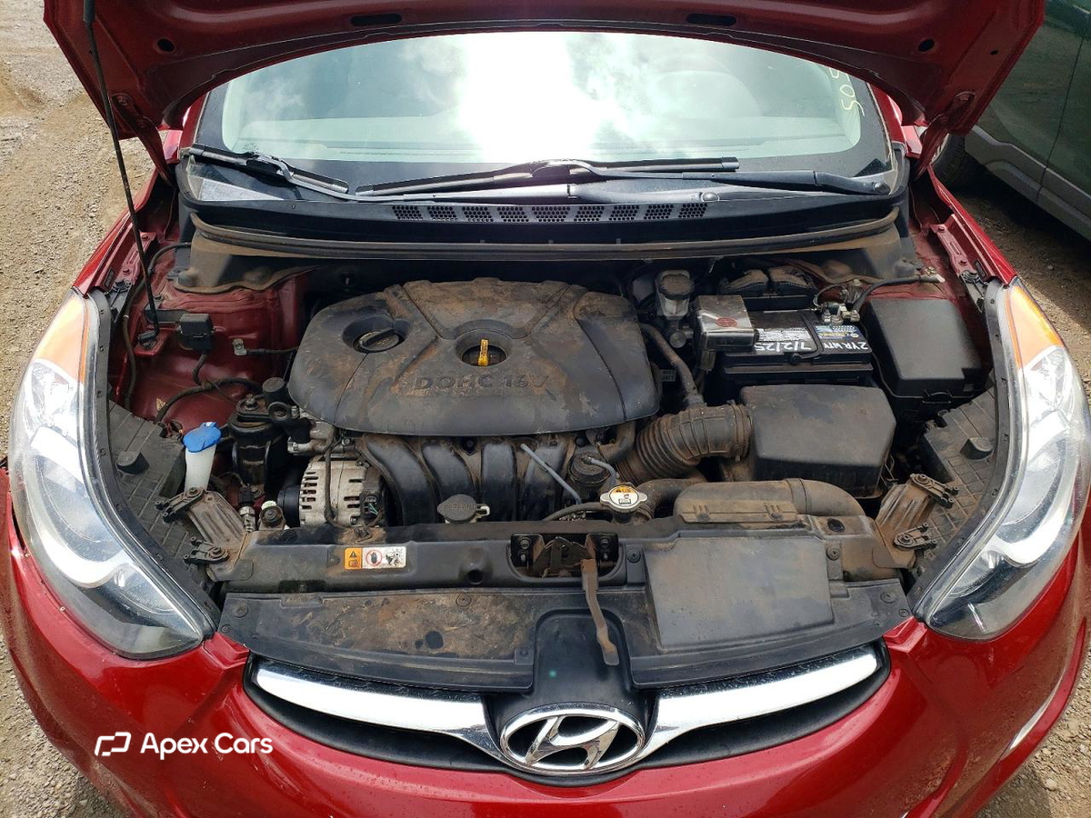Hyundai Elantra 2013