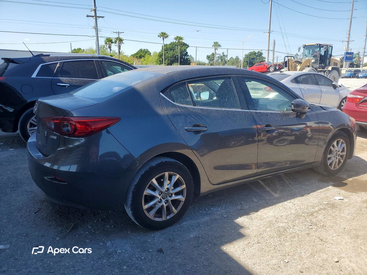 Mazda 3 2016