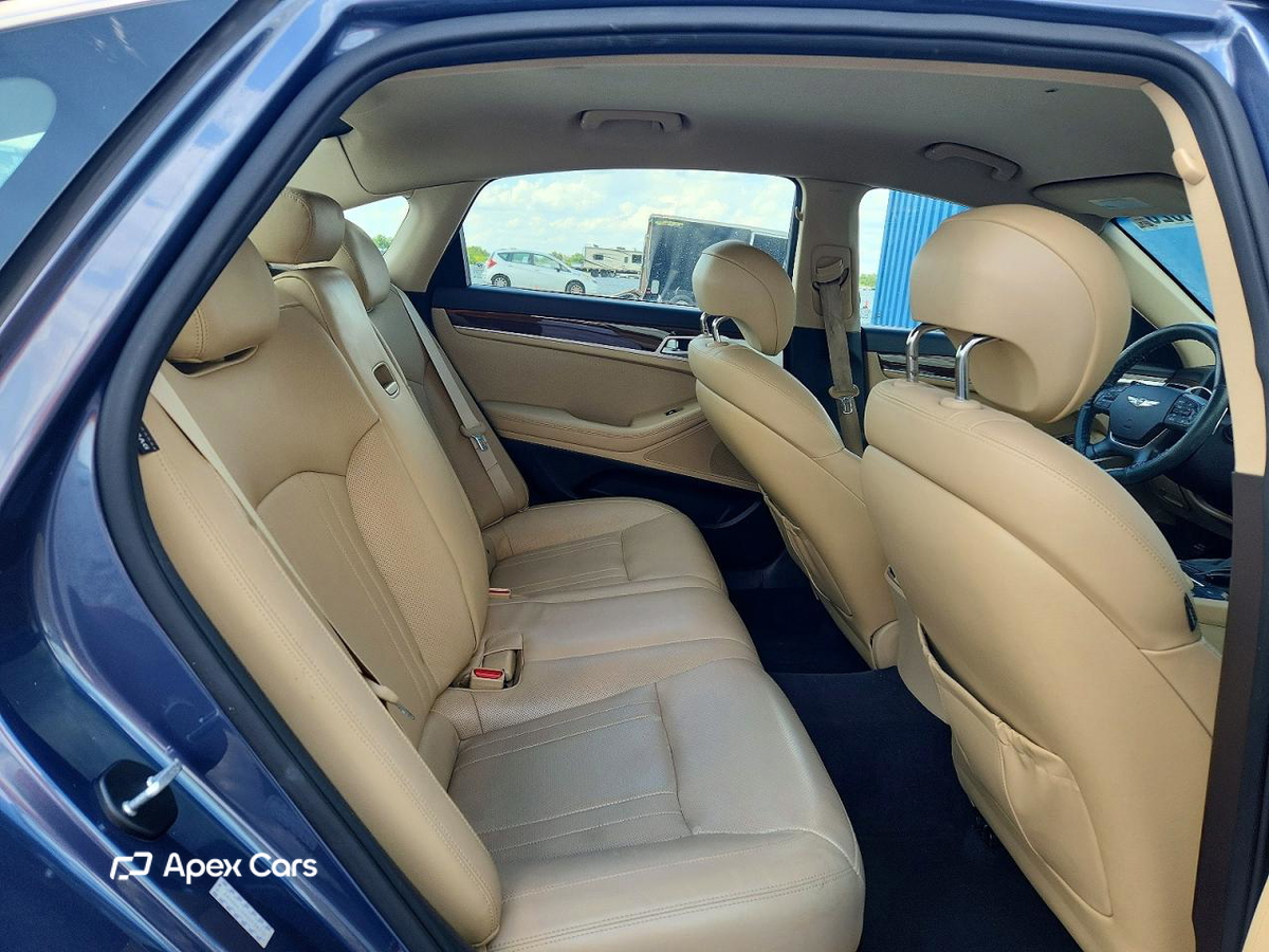 Hyundai Genesis 2016
