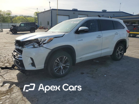 Toyota Highlander 2018 - Image 1 of 14