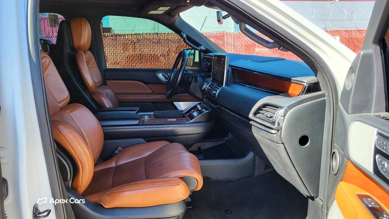 Lincoln Navigator 2020