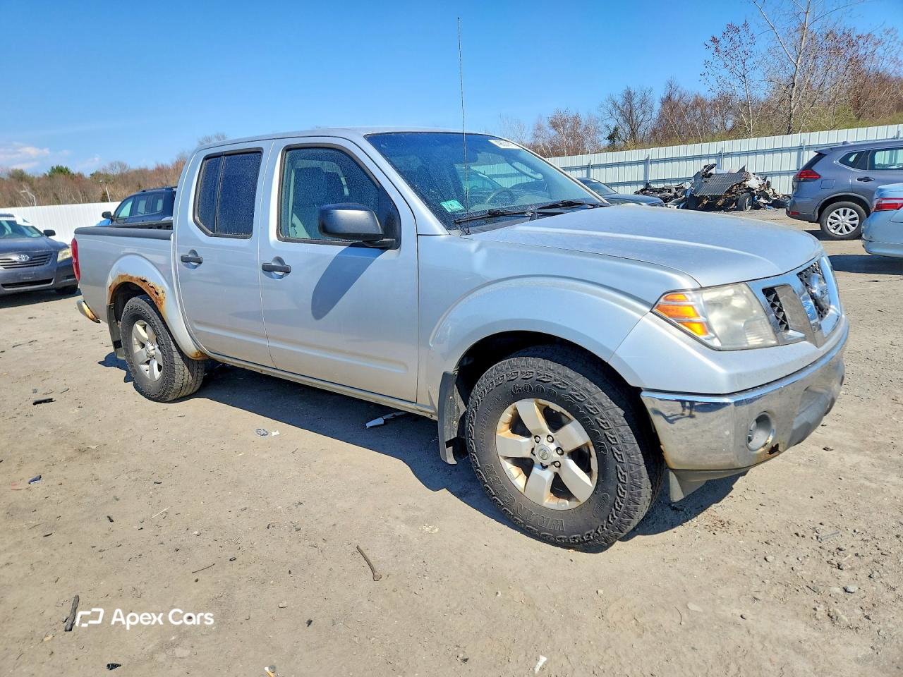 Nissan Navara (Frontier) 2010