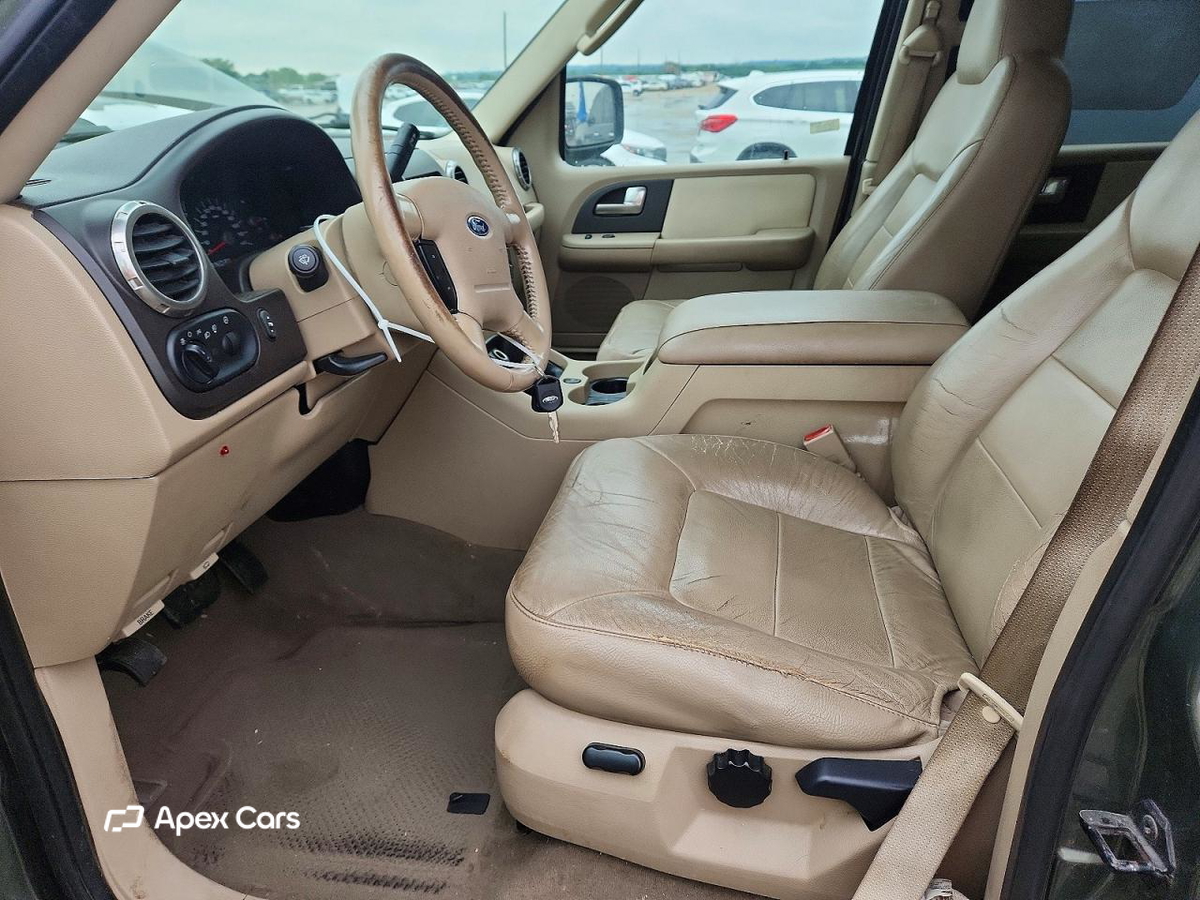 Ford Expedition 2003