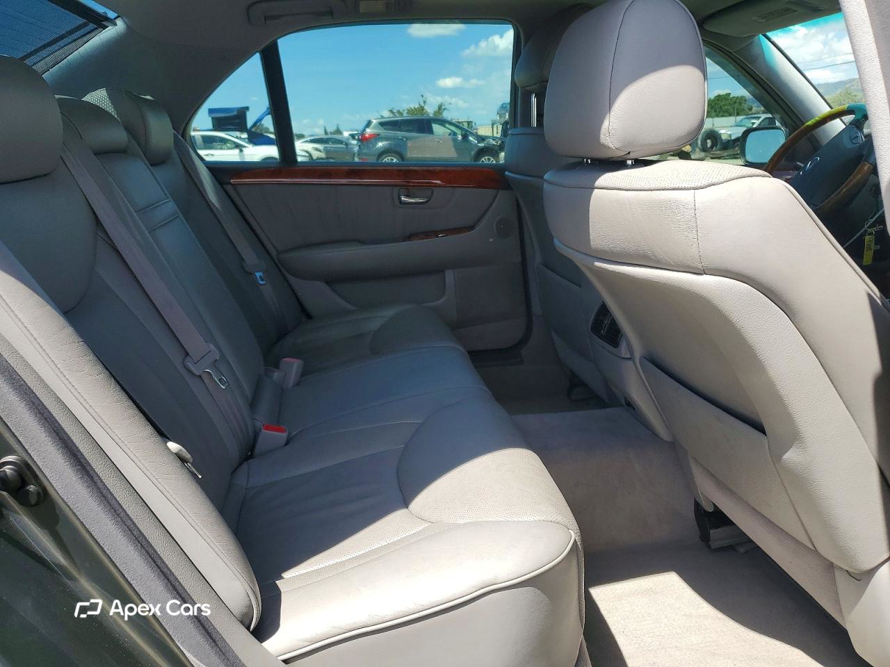 Lexus LS 2005