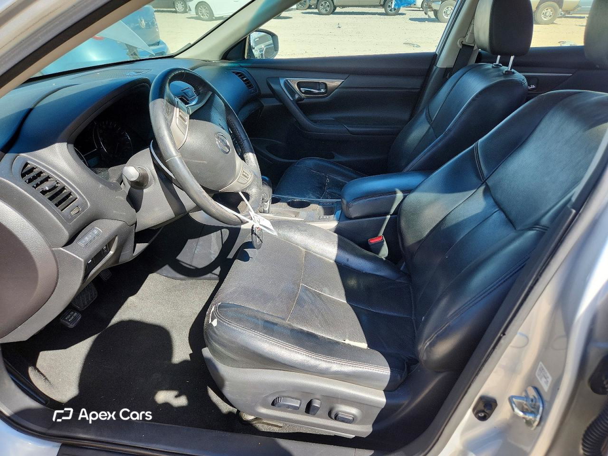 Nissan Altima 2015