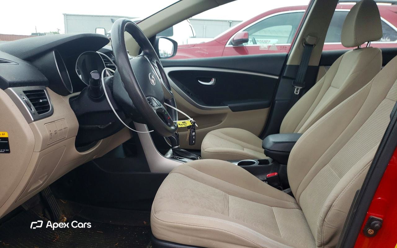 Hyundai Elantra 2013