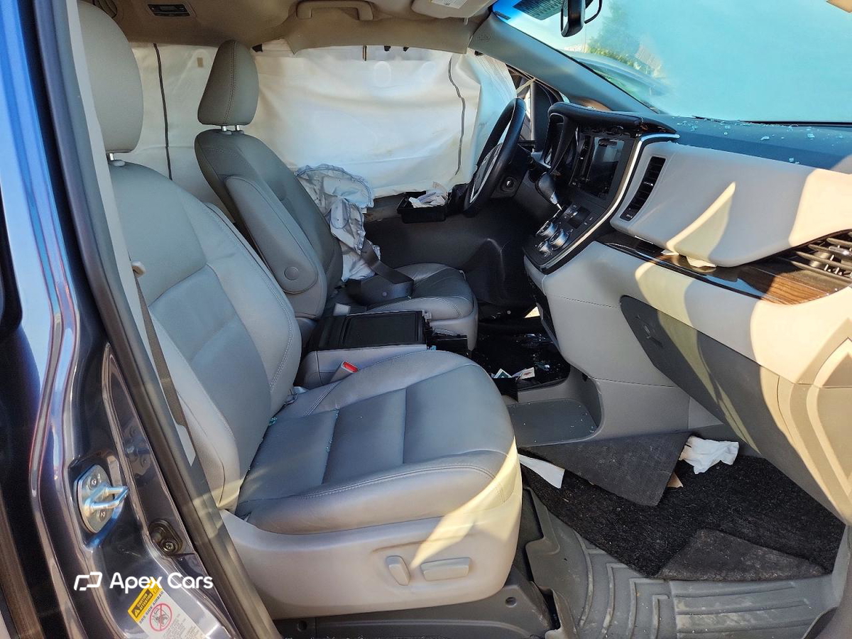 Toyota Sienna 2017