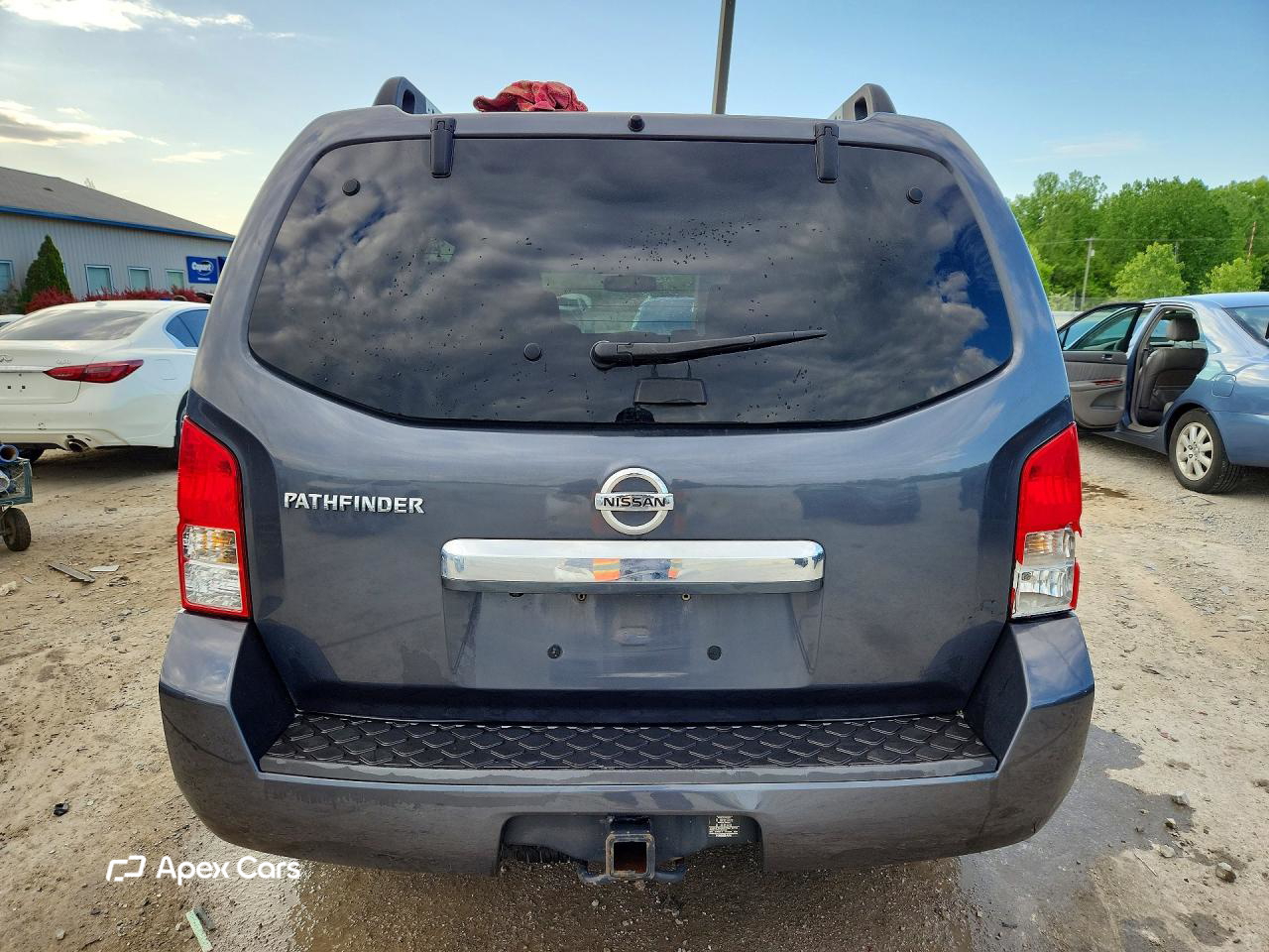 Nissan Pathfinder 2012