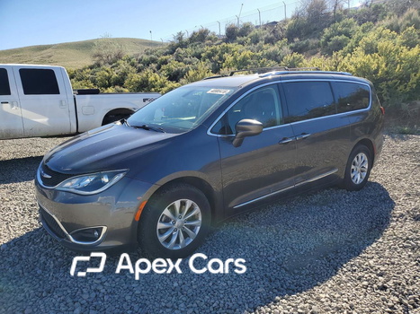 Chrysler Pacifica 2019 - Zdjęcie 1 z 13