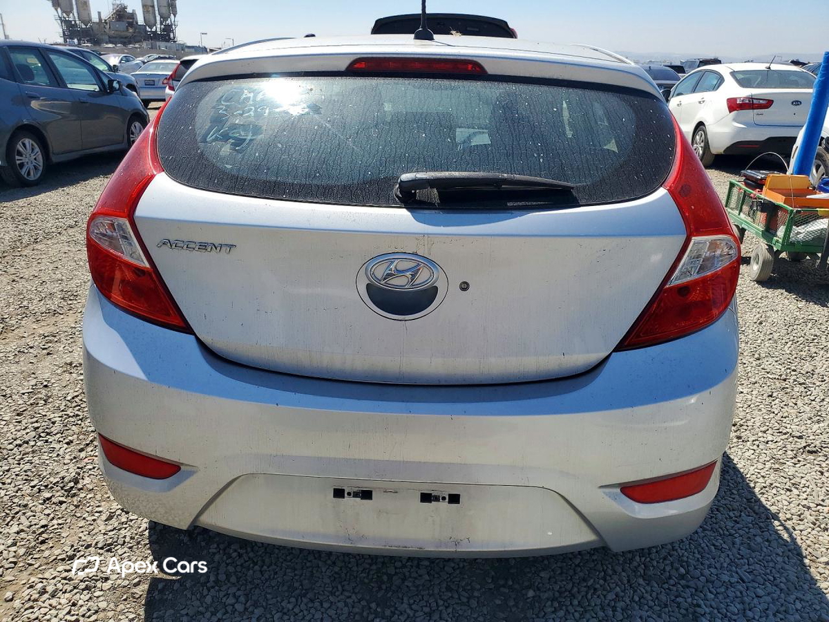 Hyundai Accent 2015
