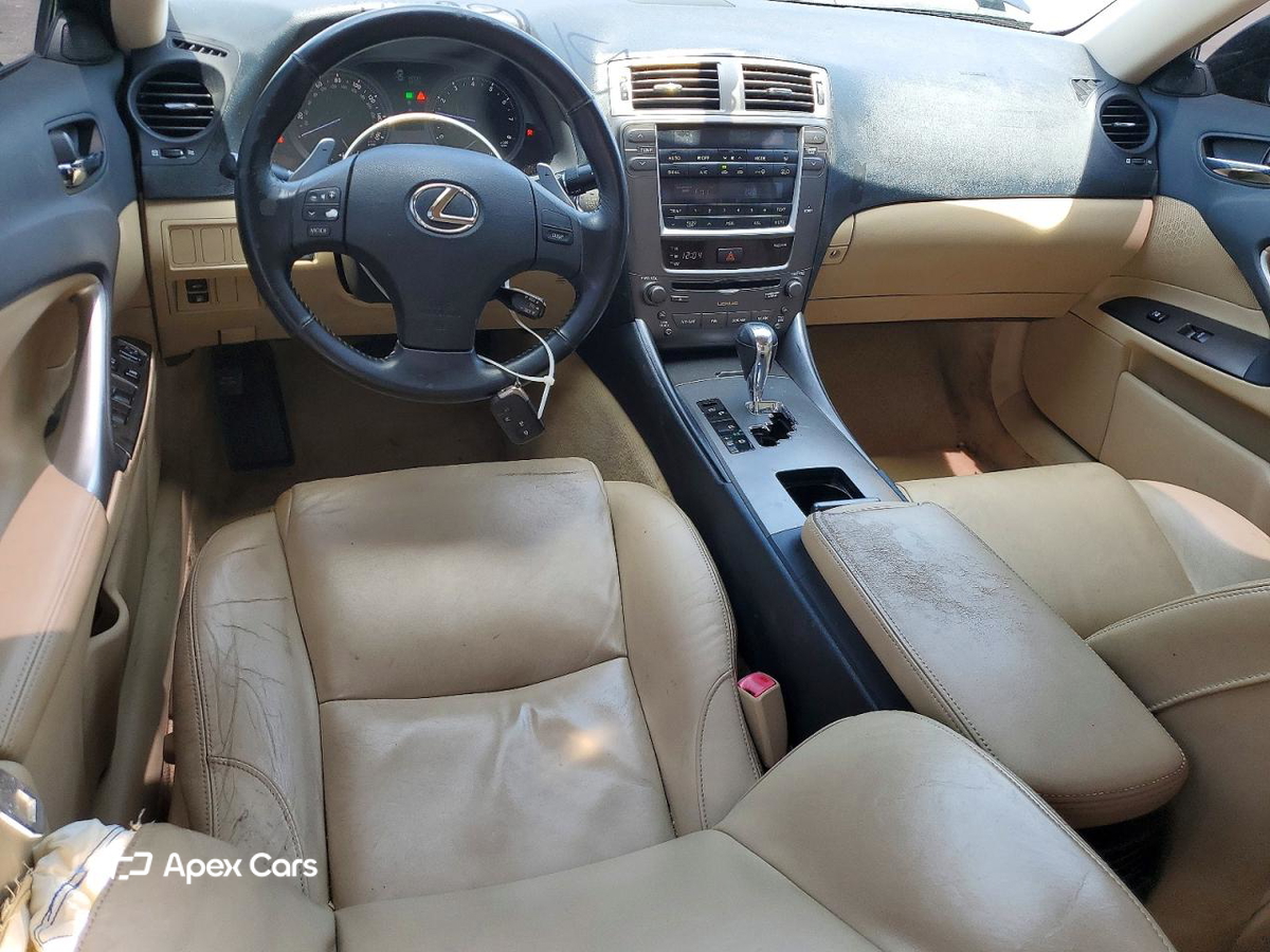 Lexus IS 2006