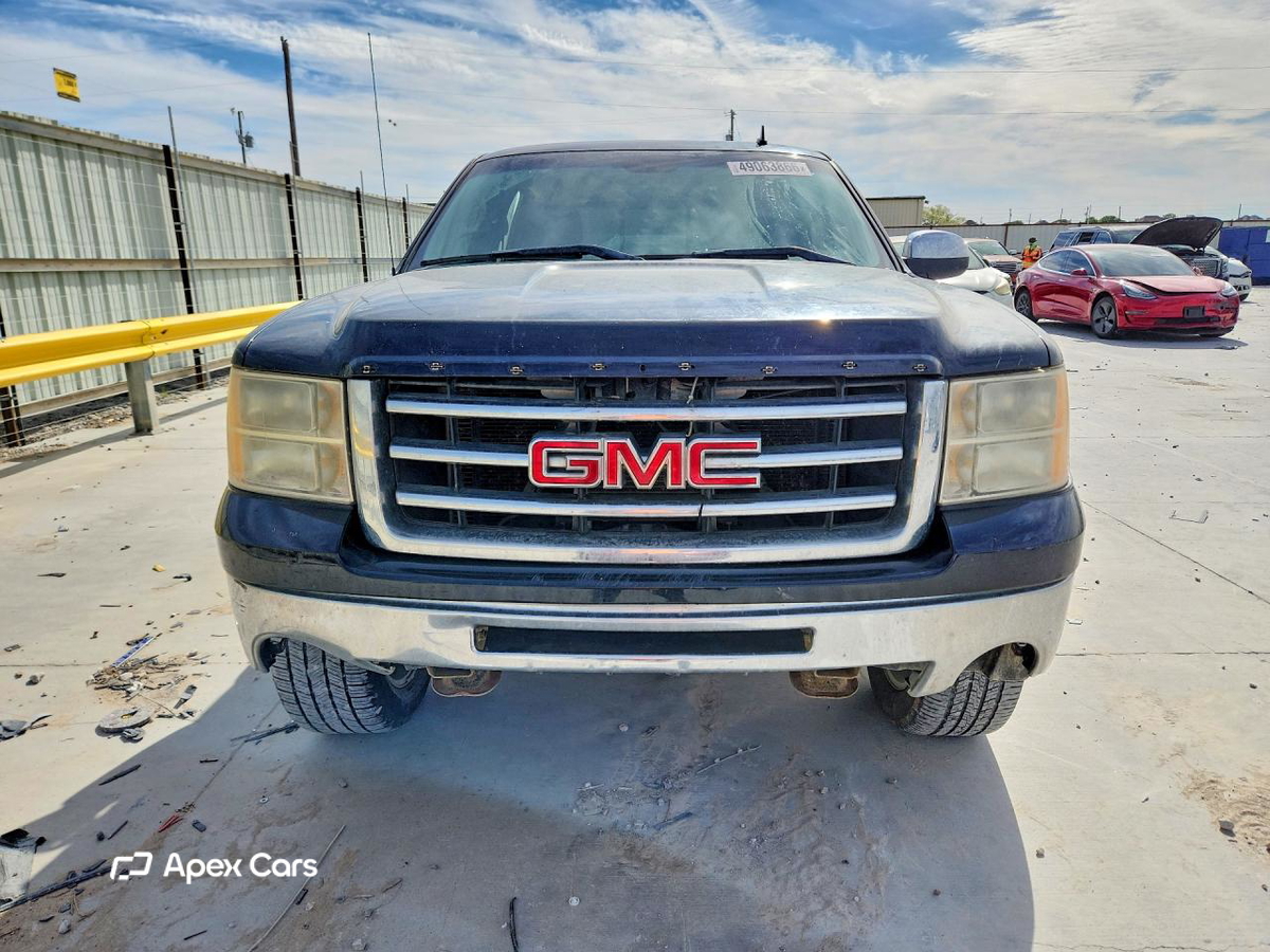 GMC Sierra 2013