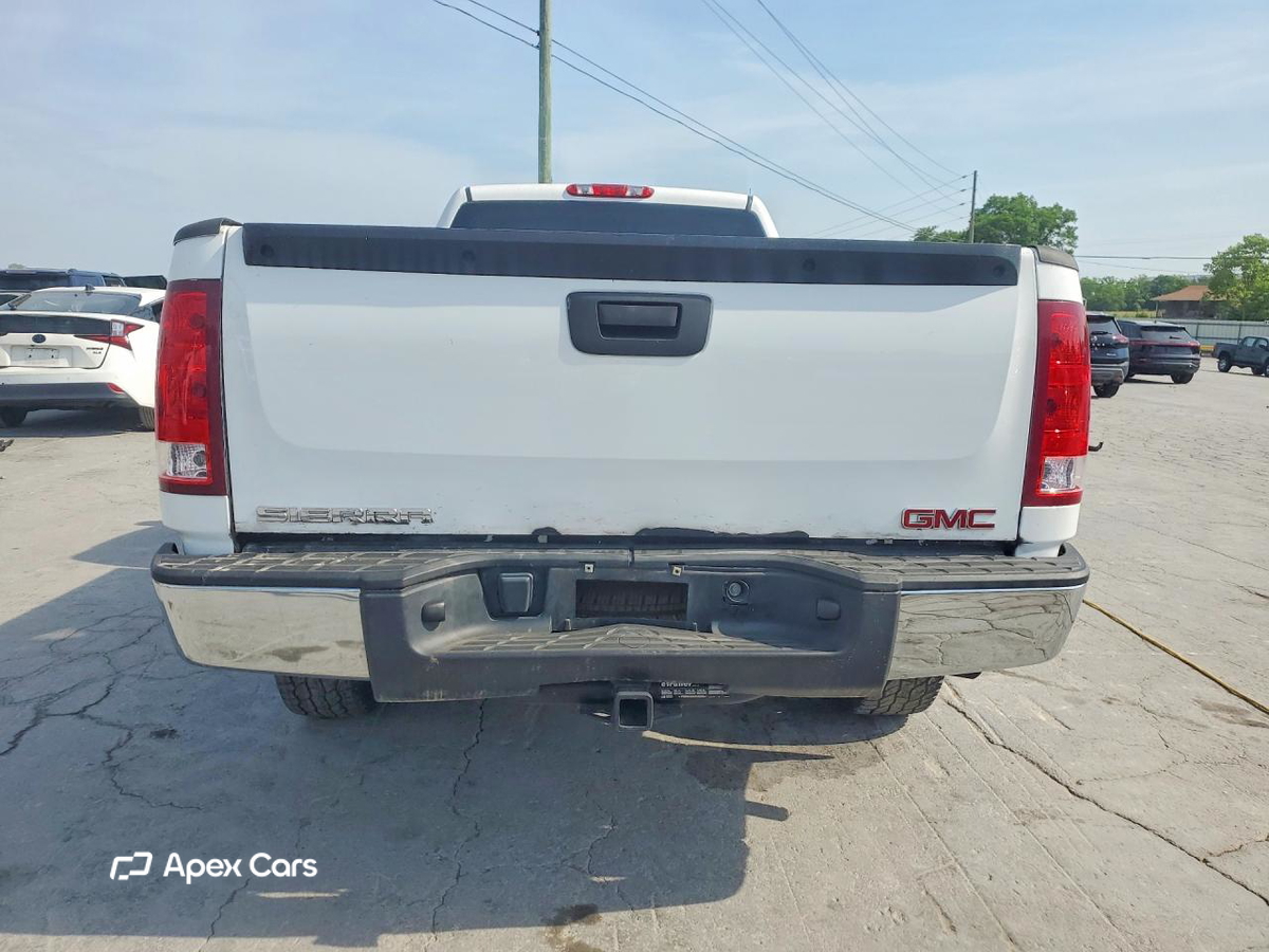 GMC Sierra 2013