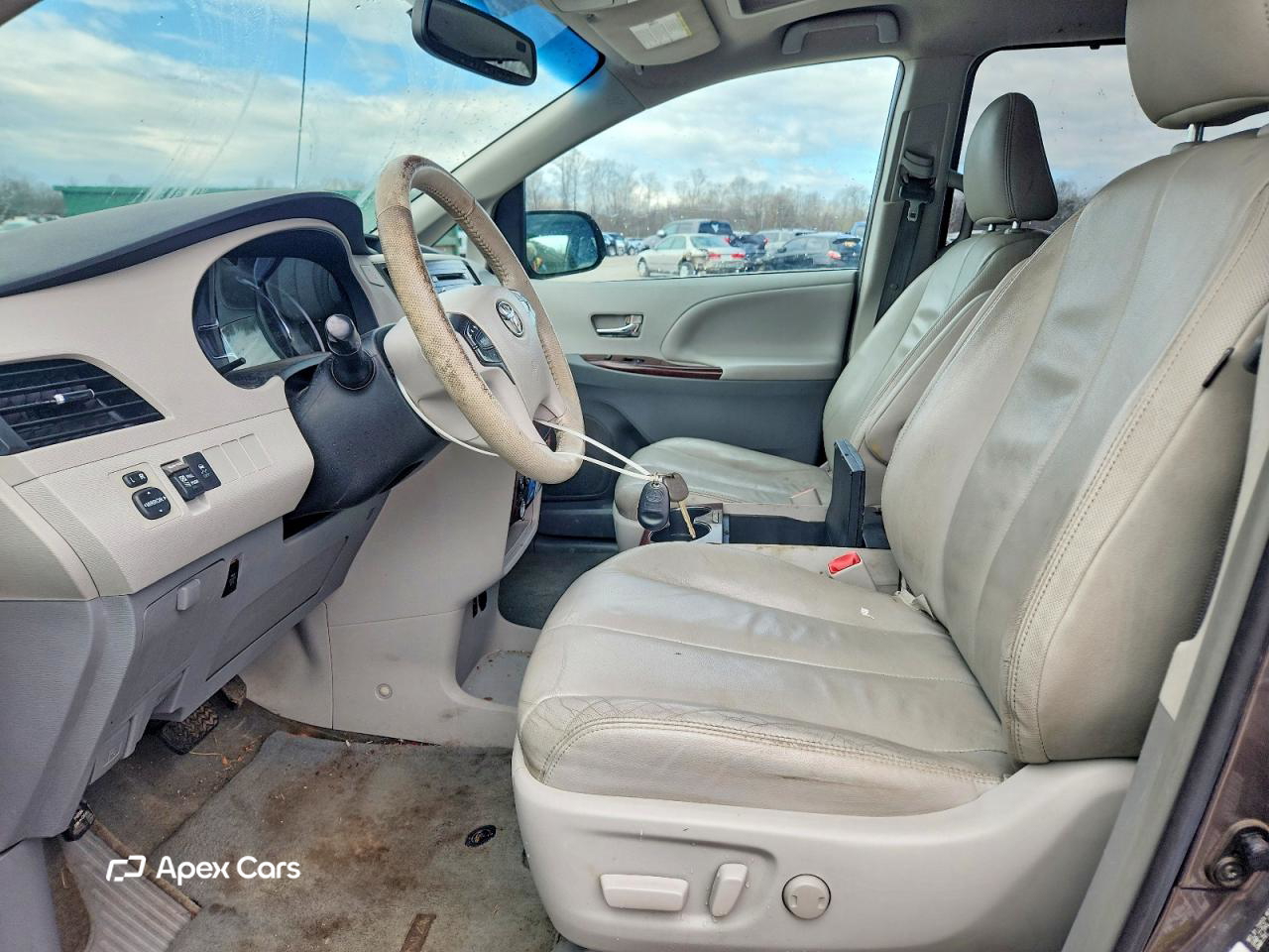 Toyota Sienna 2014