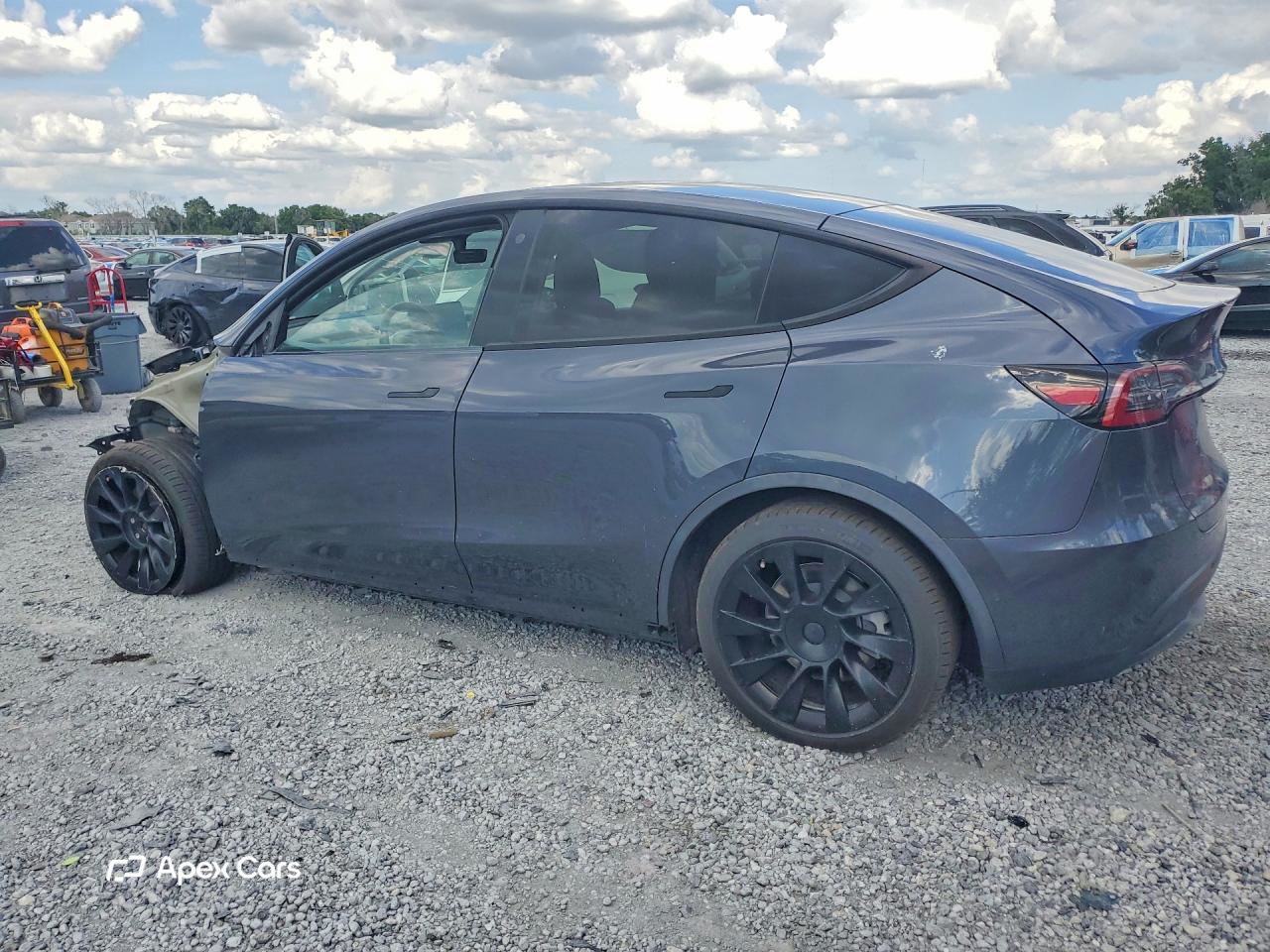 Tesla Model Y 2022