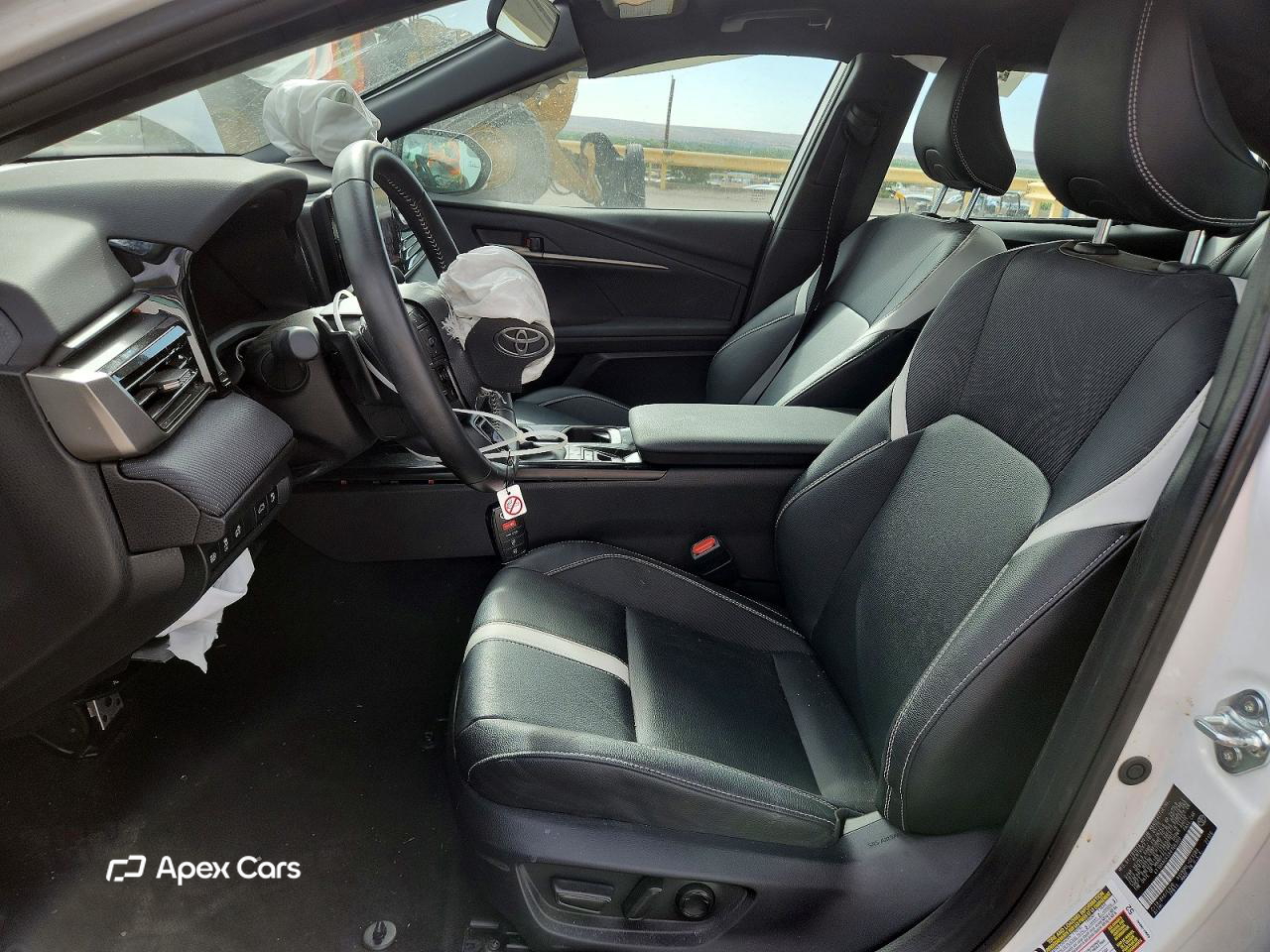 Toyota Camry 2025