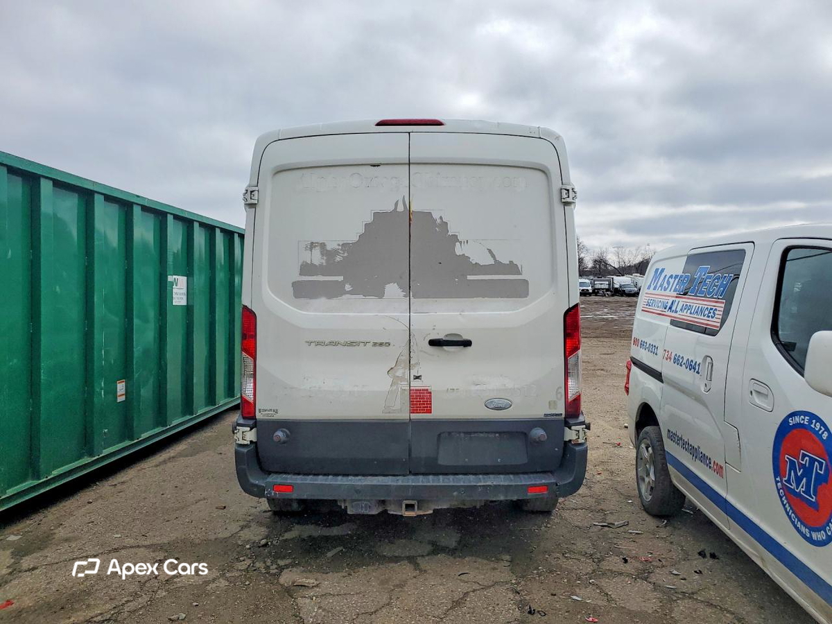 Ford Transit 2015