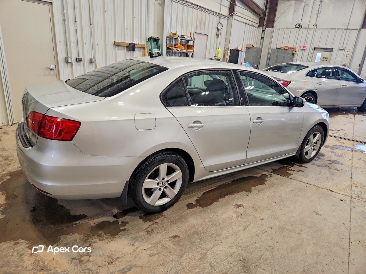 Volkswagen Jetta 2013