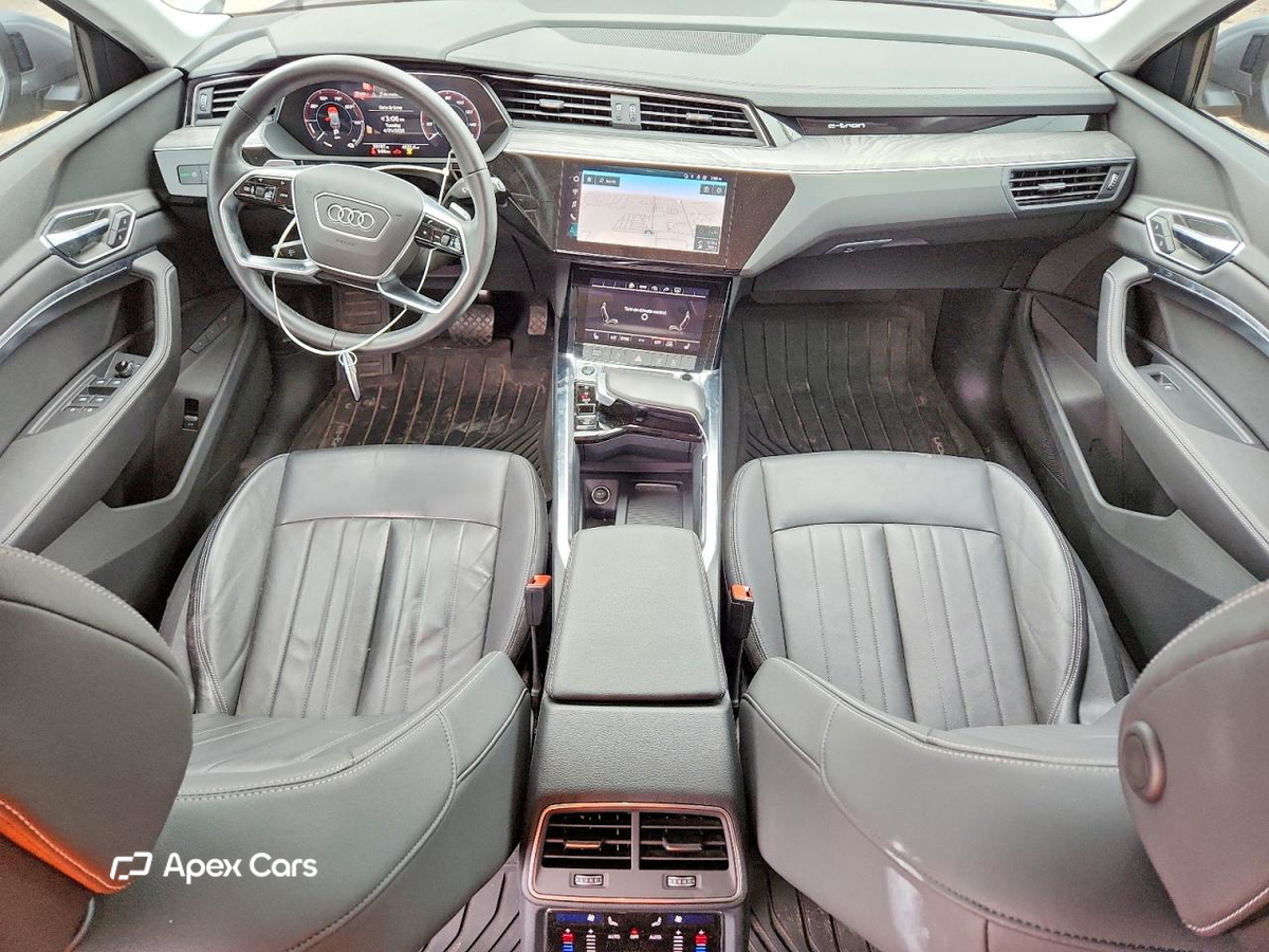 Audi e-tron 2021