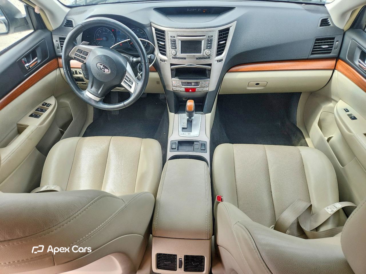 Subaru Outback 2014