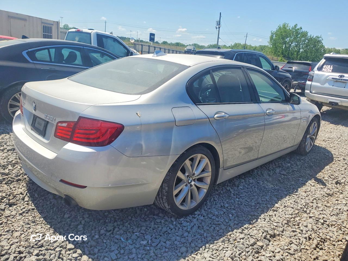 BMW Series 5 2011
