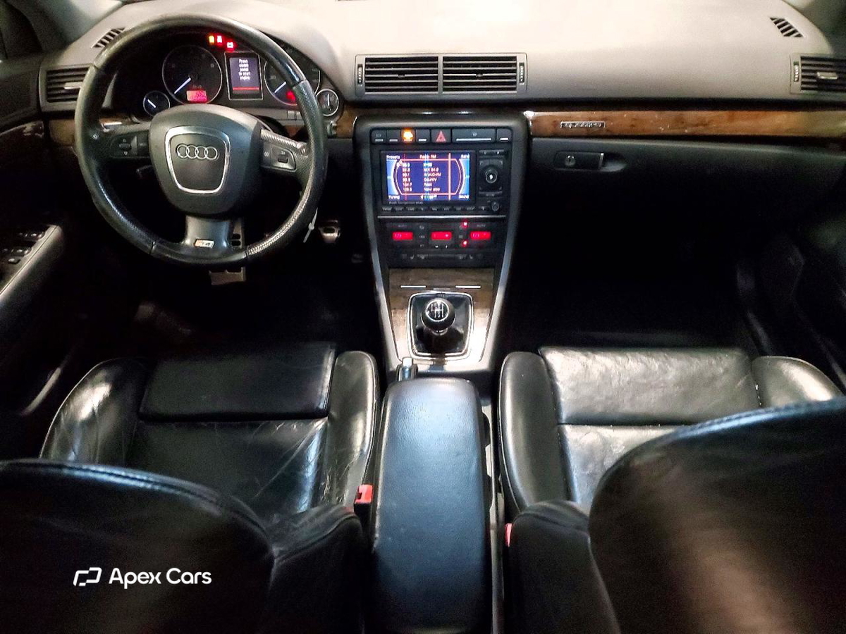 Audi RS4 2008