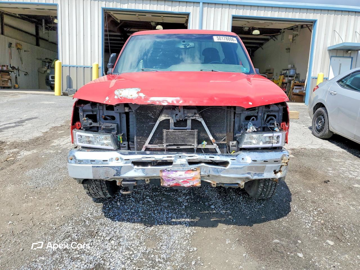 Chevrolet Silverado 2004