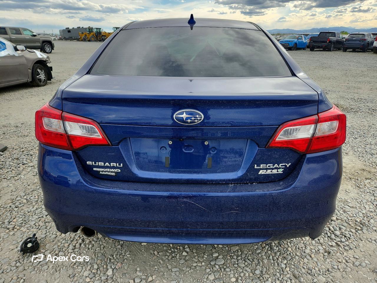 Subaru Legacy 2017