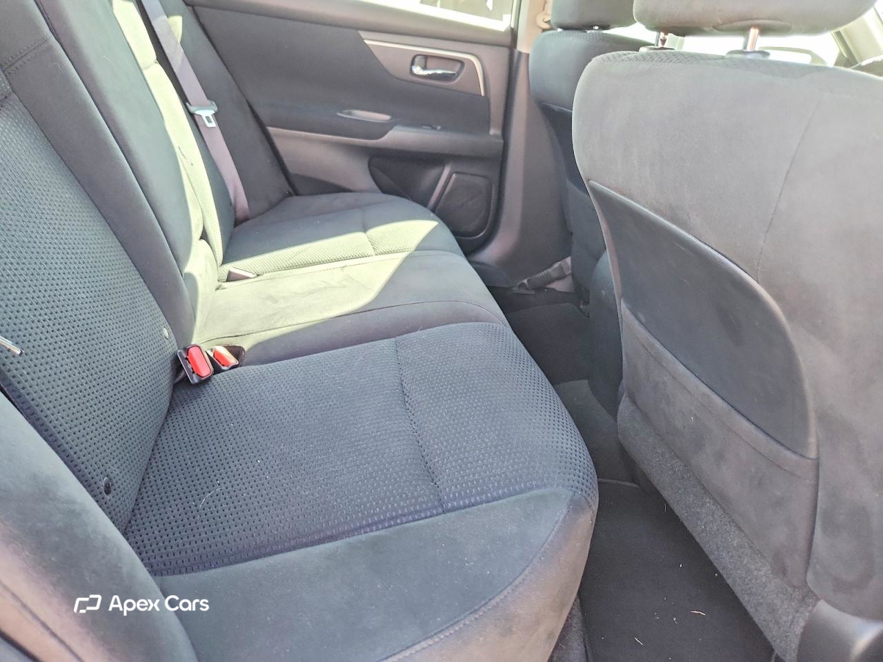 Nissan Altima 2015