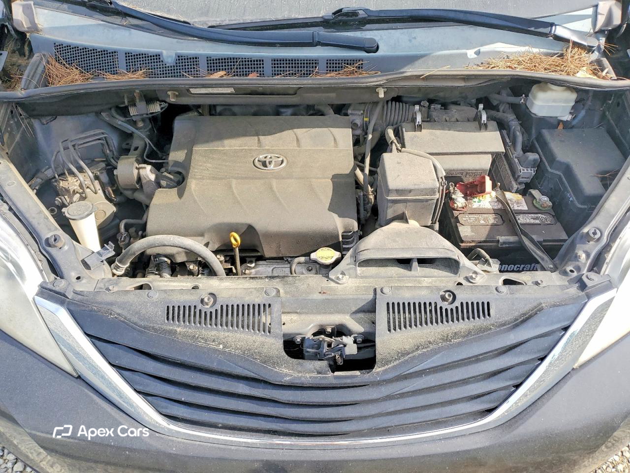 Toyota Sienna 2011