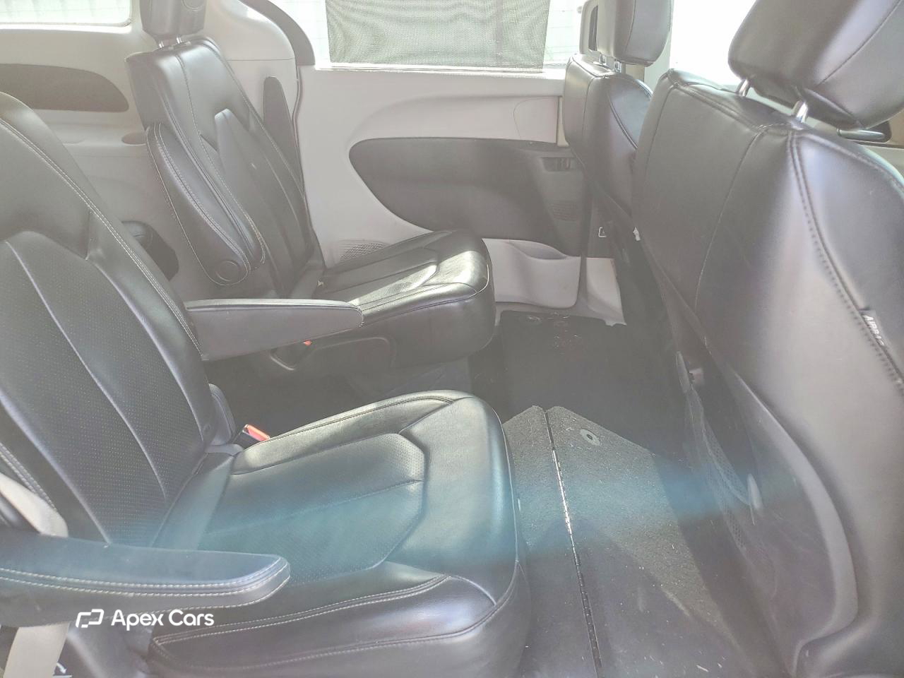 Chrysler Voyager 2020