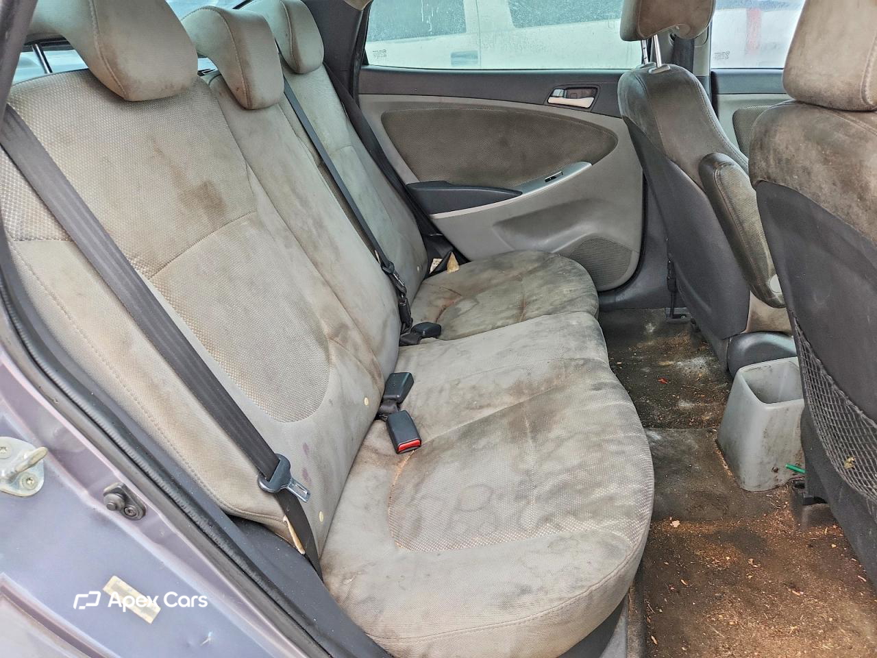Hyundai Accent 2013