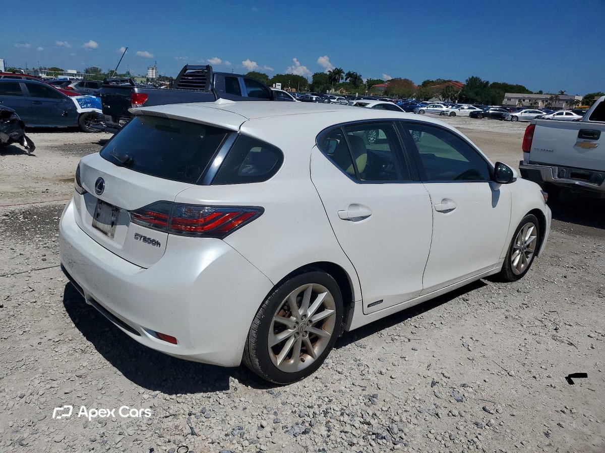 Lexus CT 2012