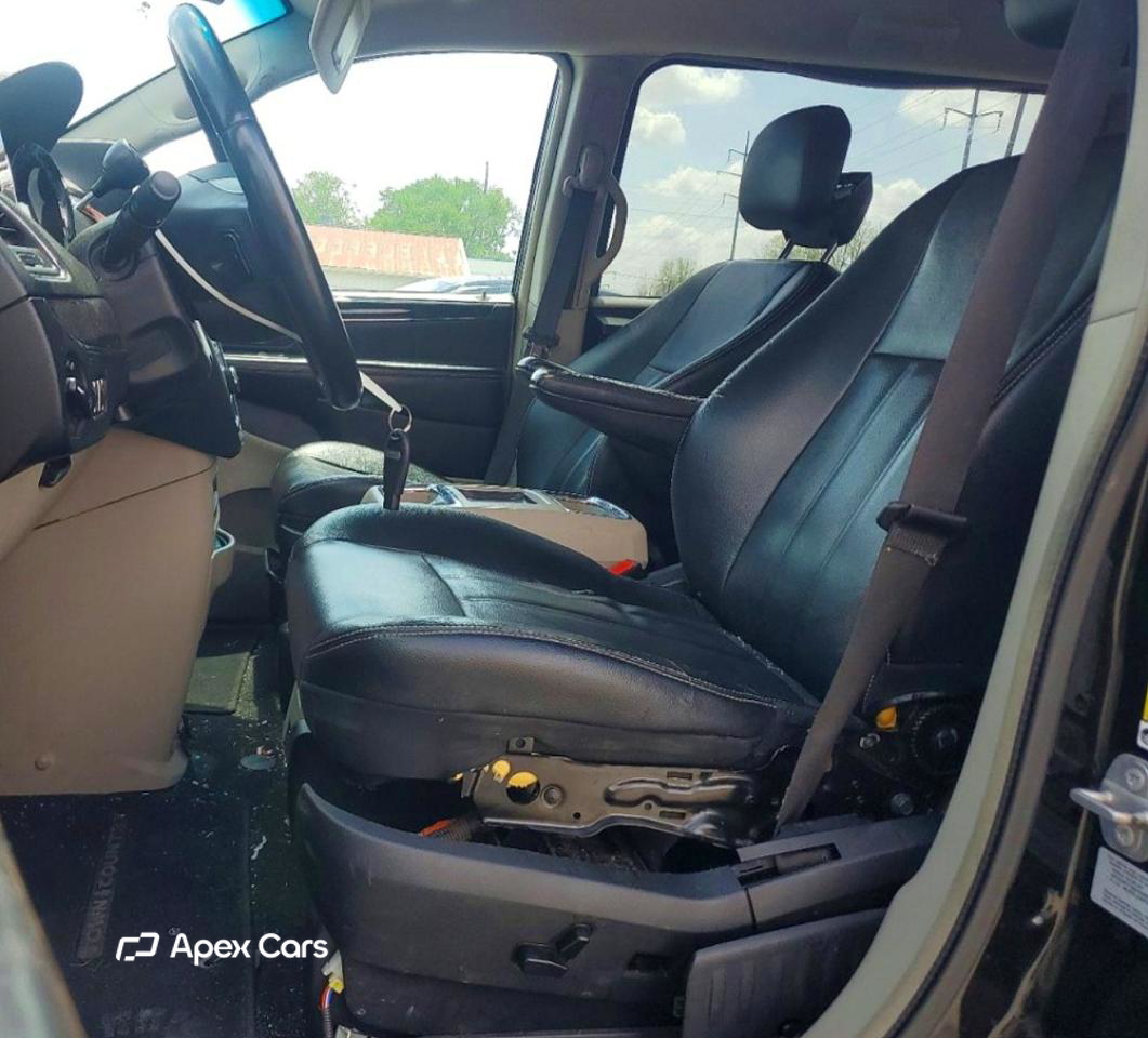 Chrysler Voyager 2016