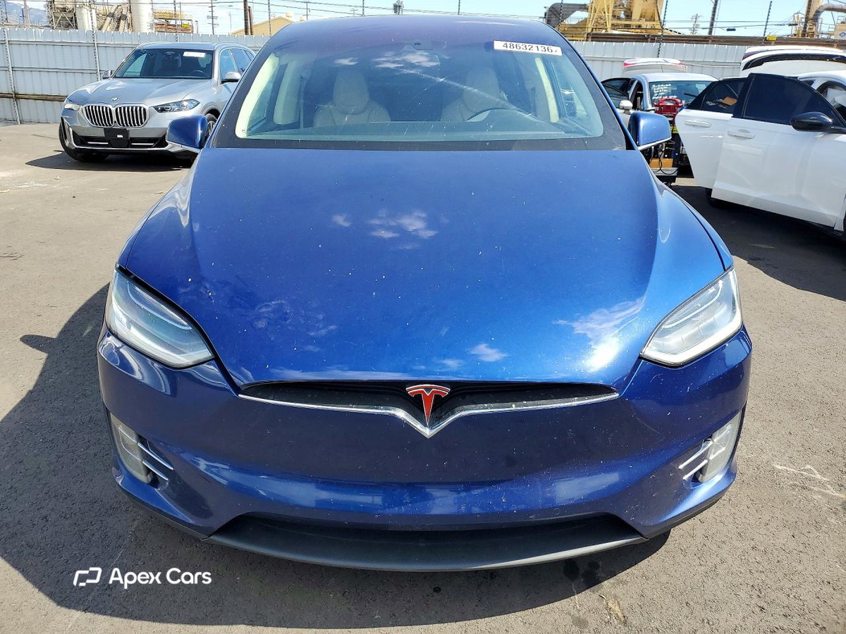 Tesla Model X 2016
