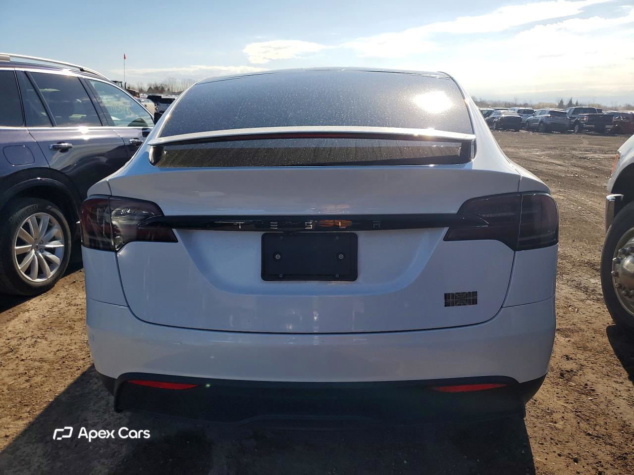 Tesla Model X 2025
