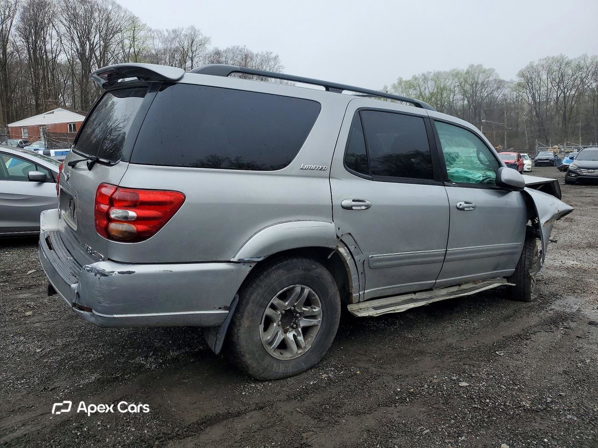 Toyota Sequoia 2004
