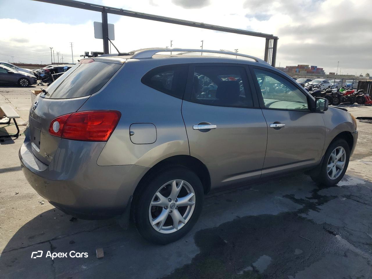 Nissan Rogue 2010