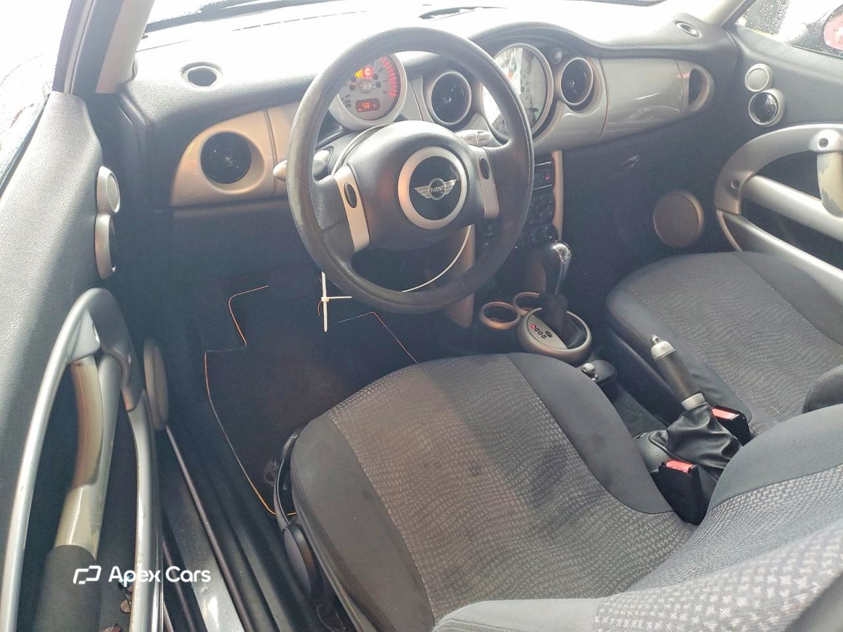 MINI Cooper 2003