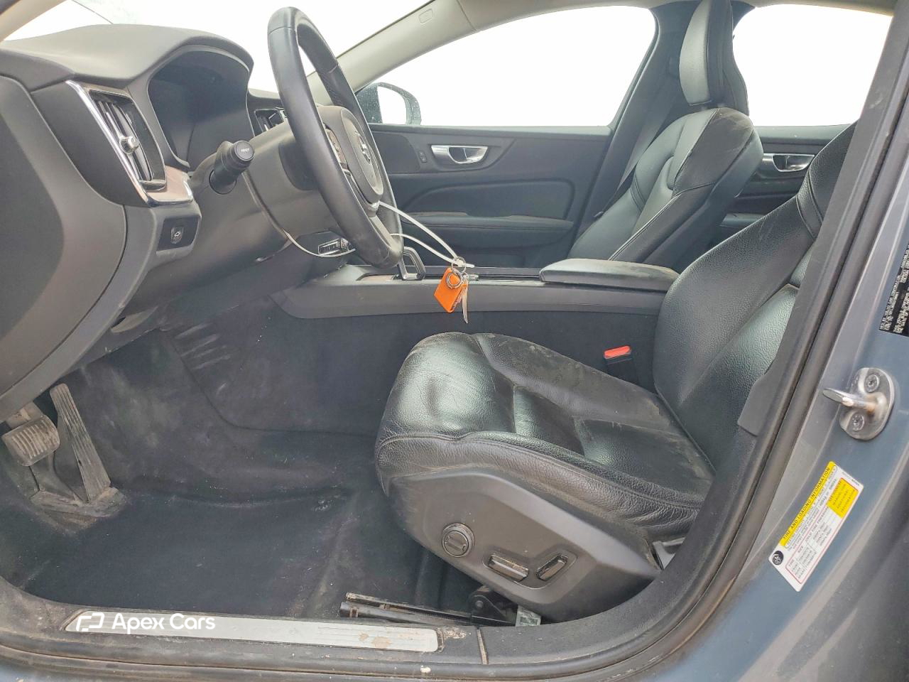 Volvo S60 2024
