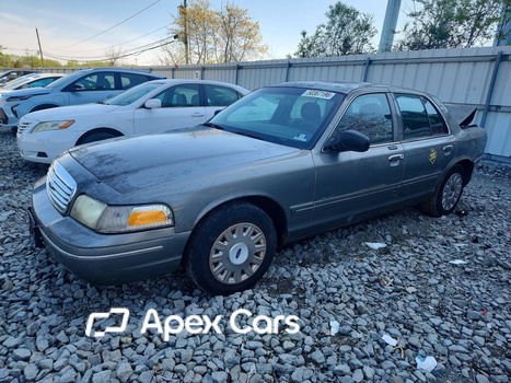 Ford Crown Victoria 2003 - Image 1 of 12