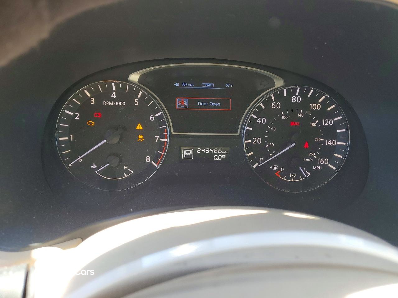 Nissan Pathfinder 2013