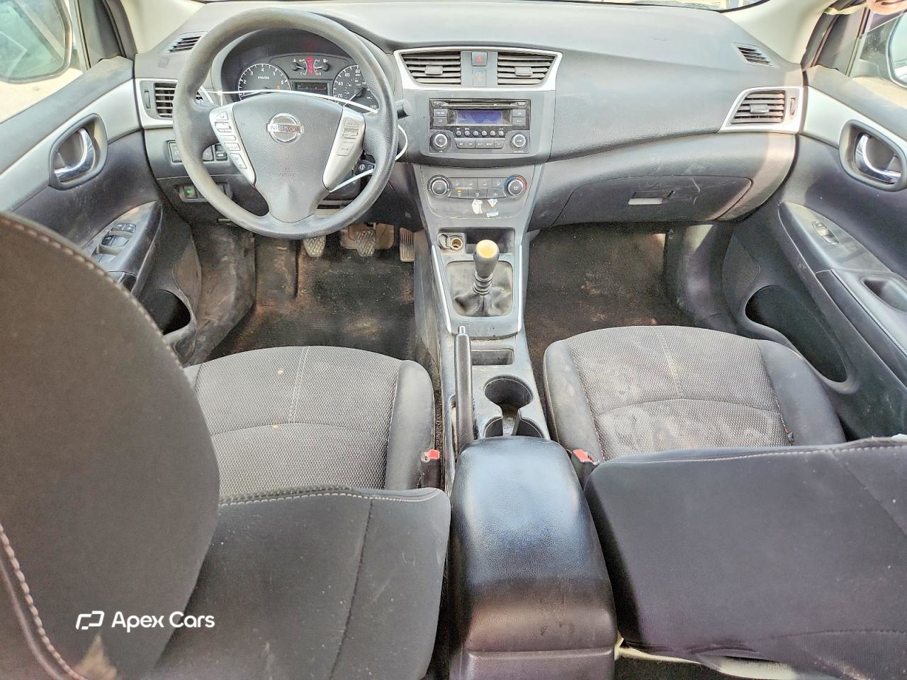Nissan Sentra 2016