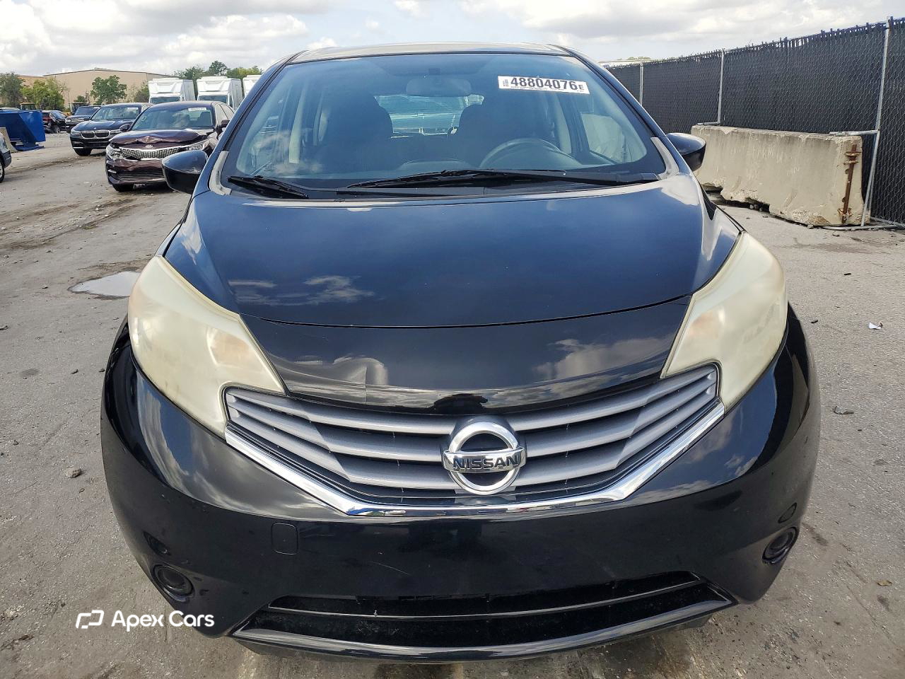 Nissan Versa 2015