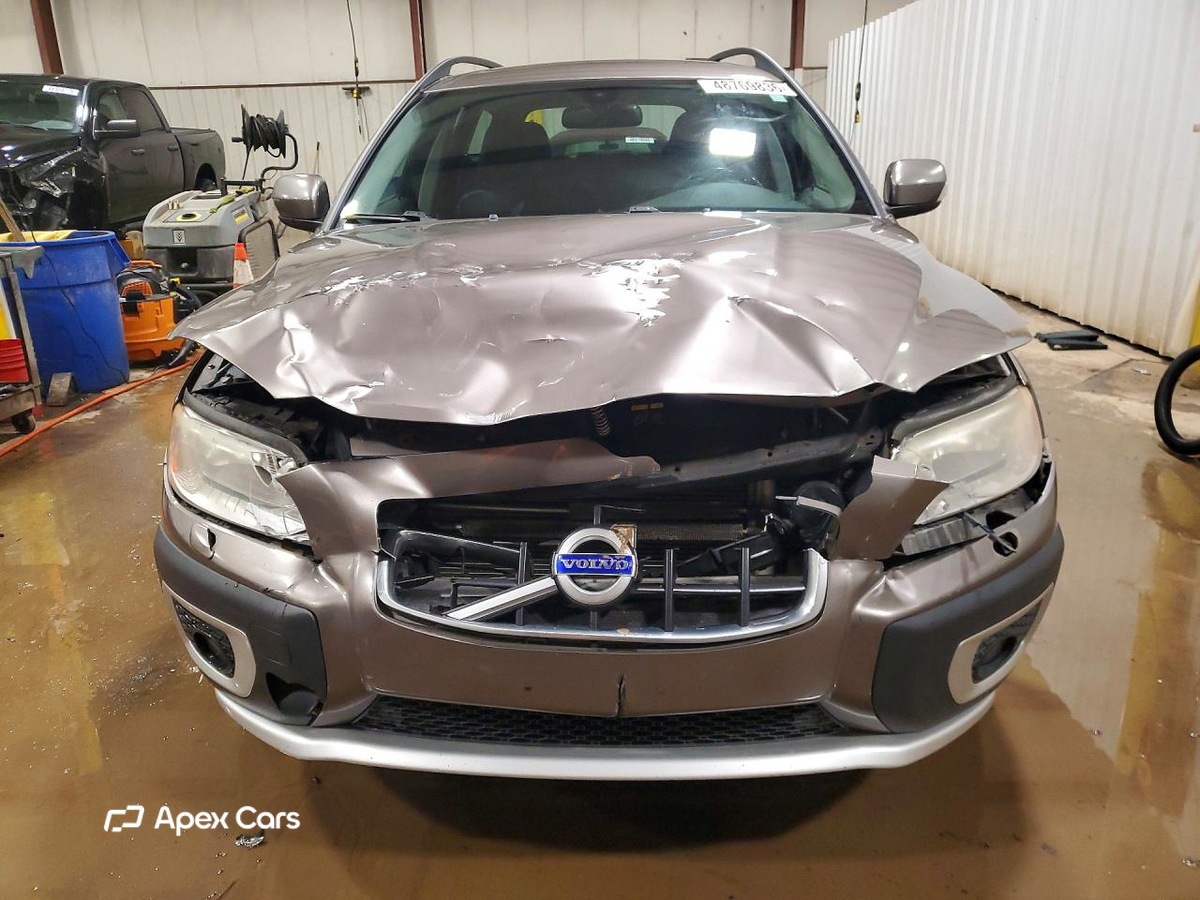 Volvo XC70 2010