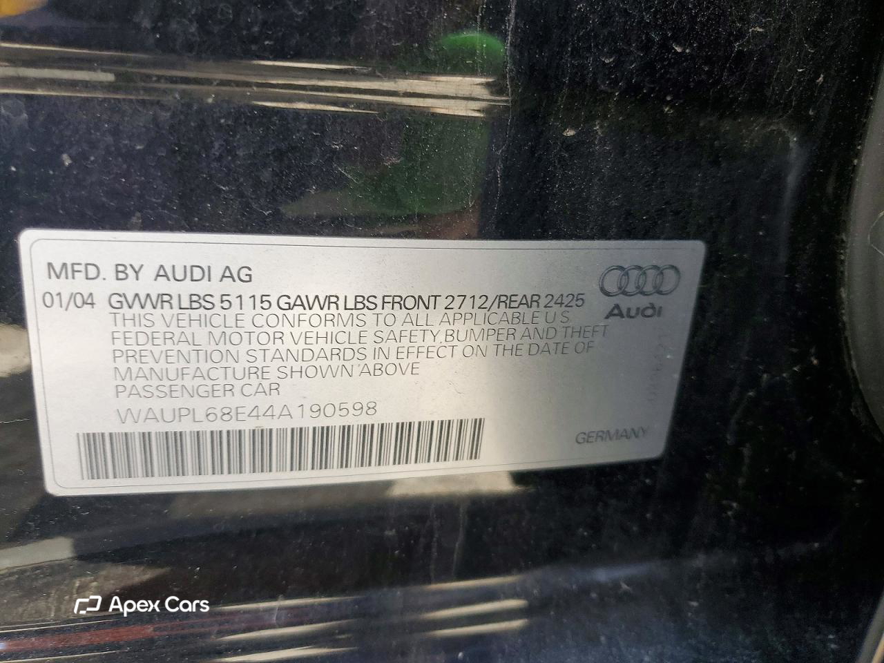 Audi RS4 2004