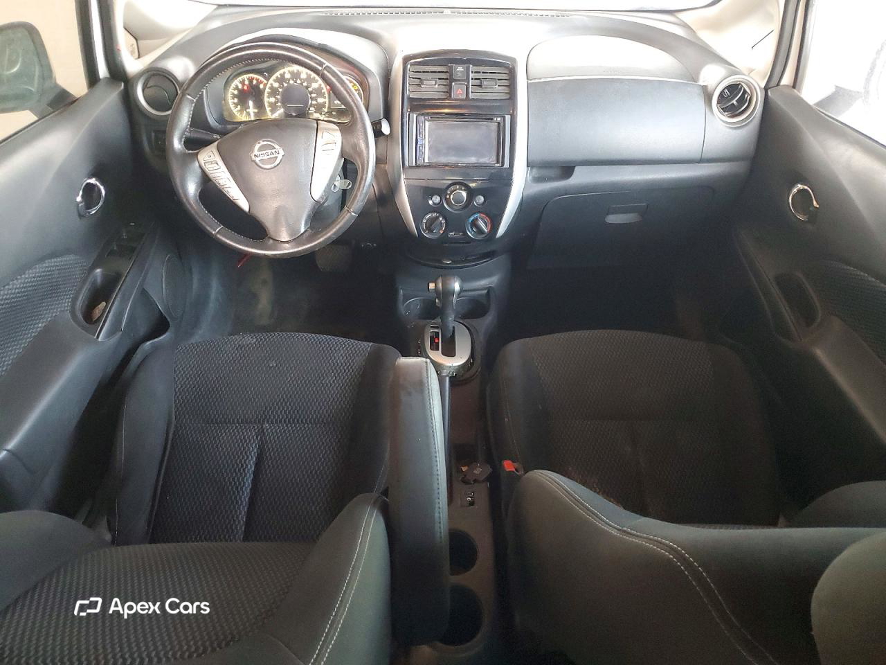 Nissan Versa 2016