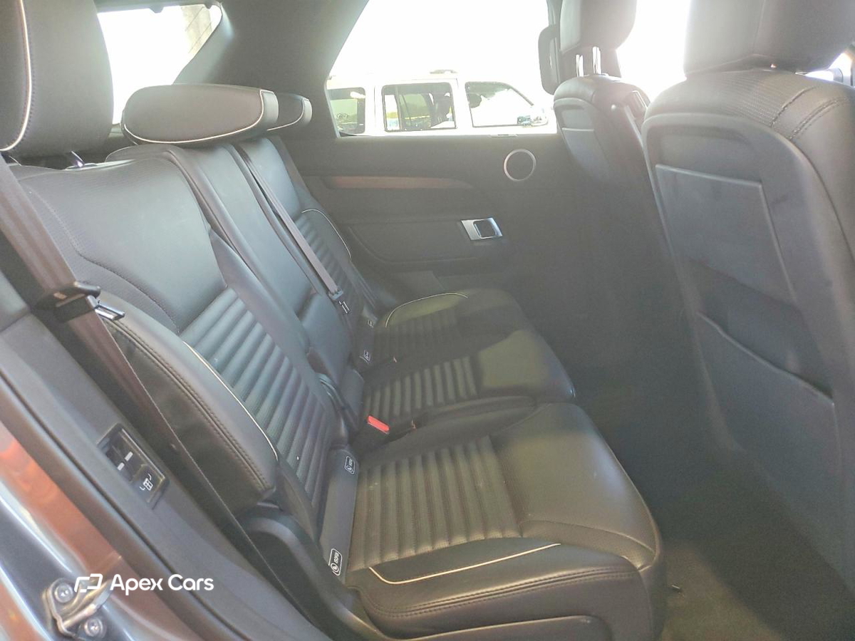 Land Rover Discovery 2017