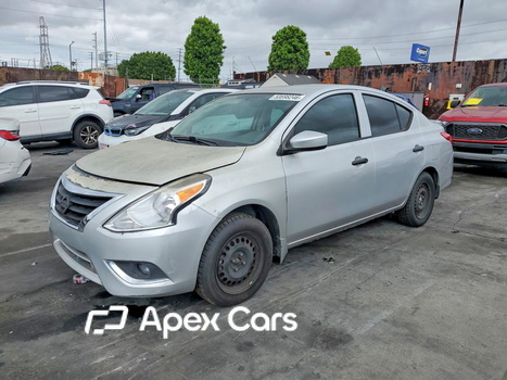 Nissan Versa 2017 - Image 1 of 12