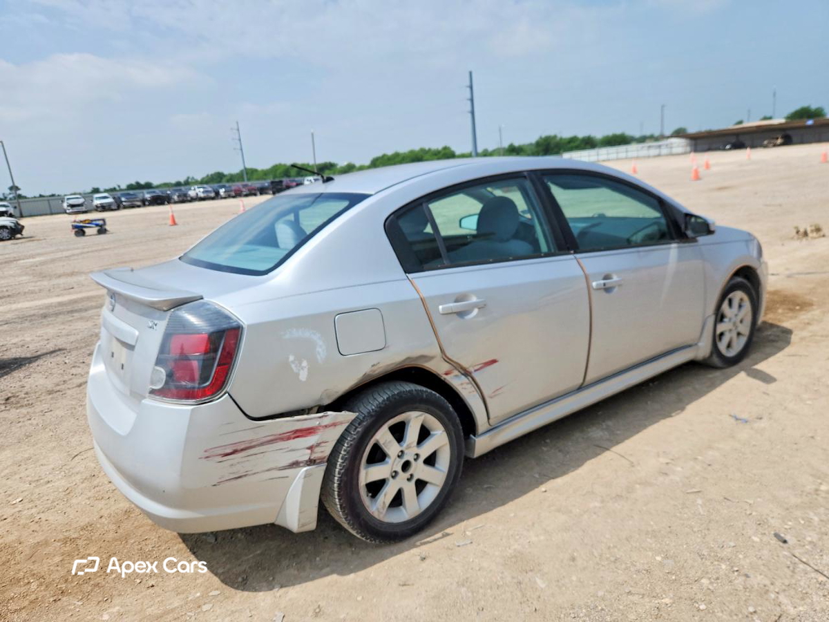 Nissan Sentra 2012